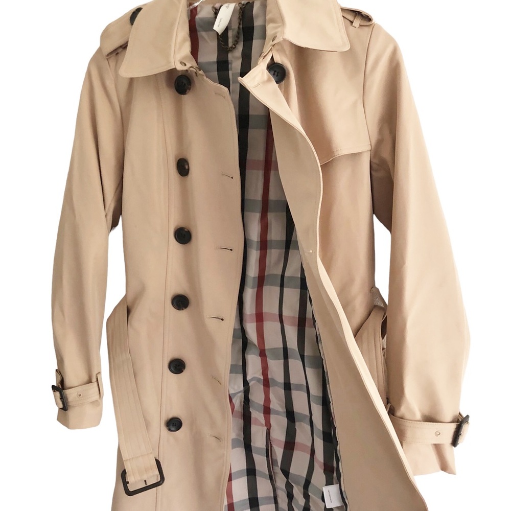 Classic Tan Trench Coat for Women - Picture 2 of 14